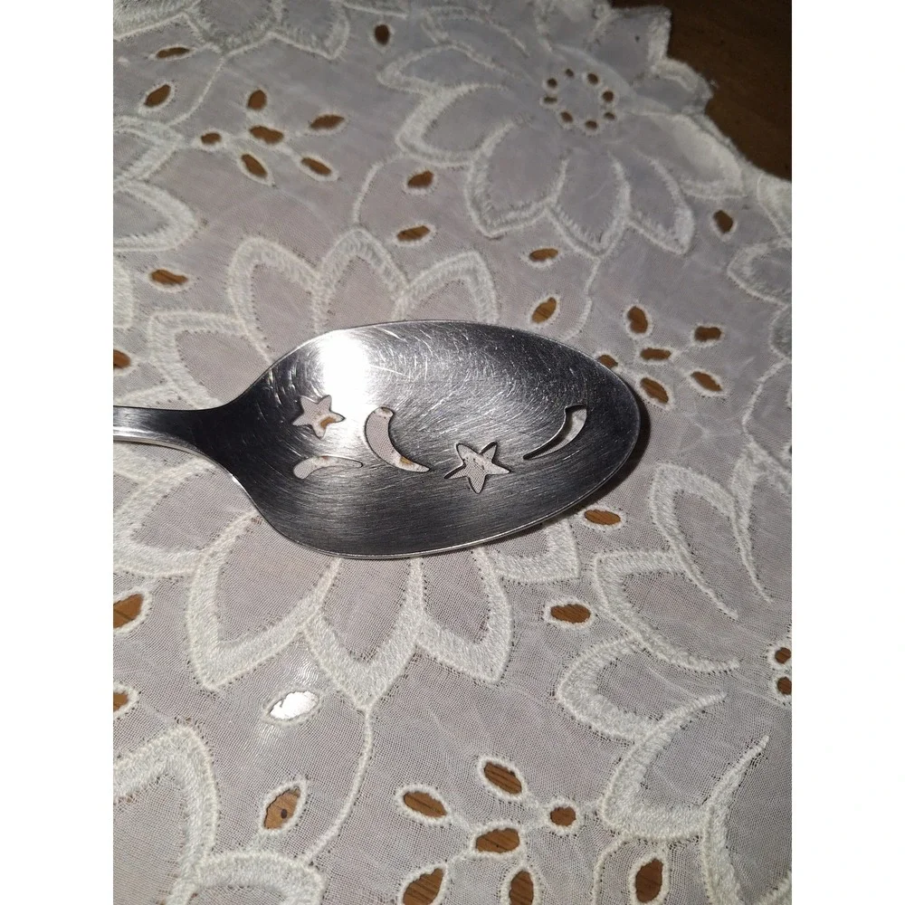 Oneida Community Stainless Slotted Serving Spoon Moon and Stars Celestial 8.5